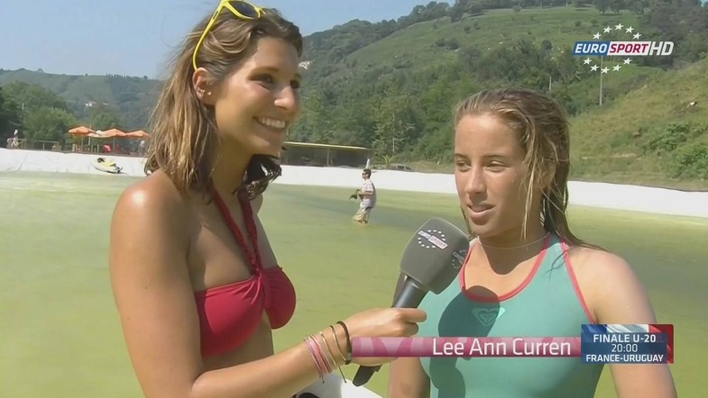 Laury Thilleman calze 69